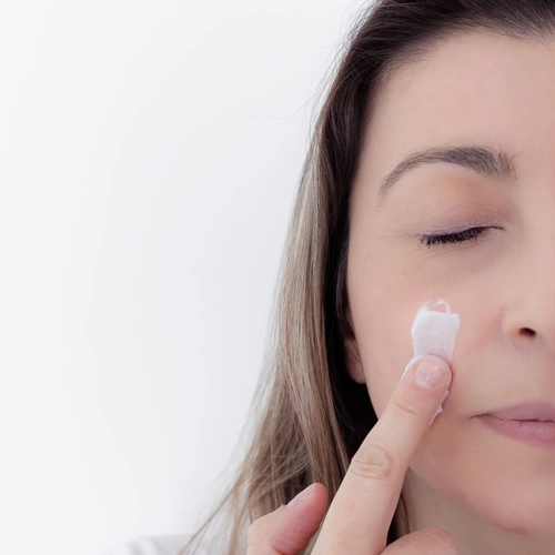 Creme Facial Natural Anti Sinais Pracaxi e Jambú Aromá 50g